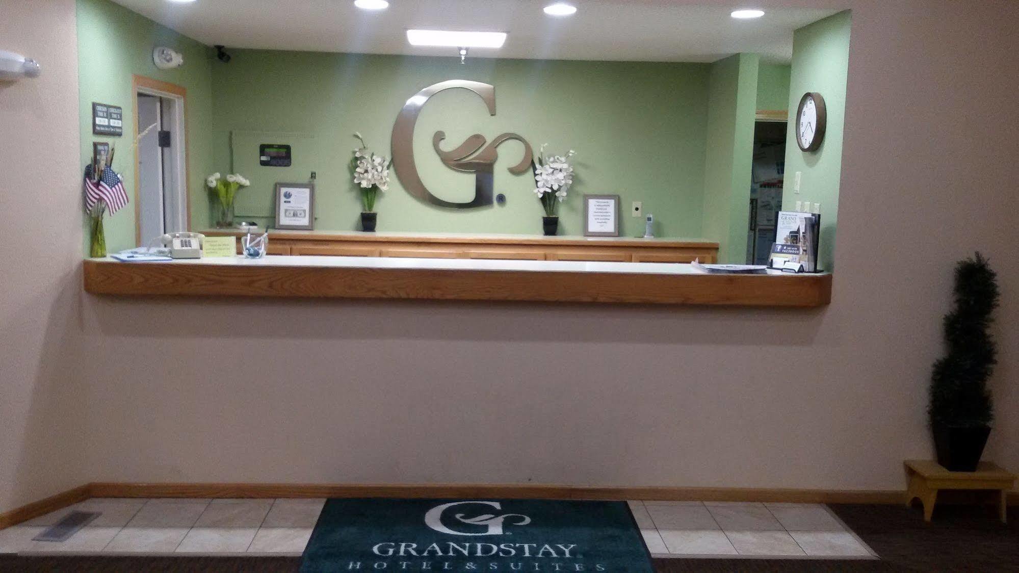 Grandstay Hotel And Suite Waseca Exterior foto